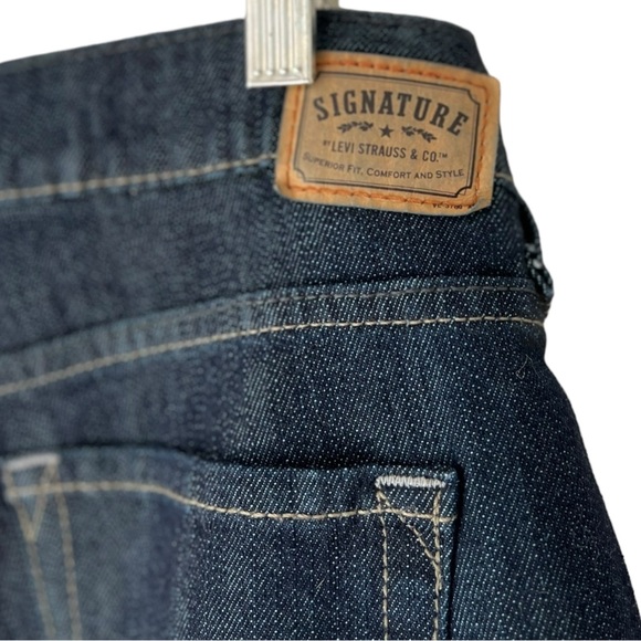 LEVI Strauss Signature Low Rise Bootcut Misses 6 - Picture 10 of 11